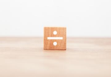 How to Divide Two Variables in Bash Scripting